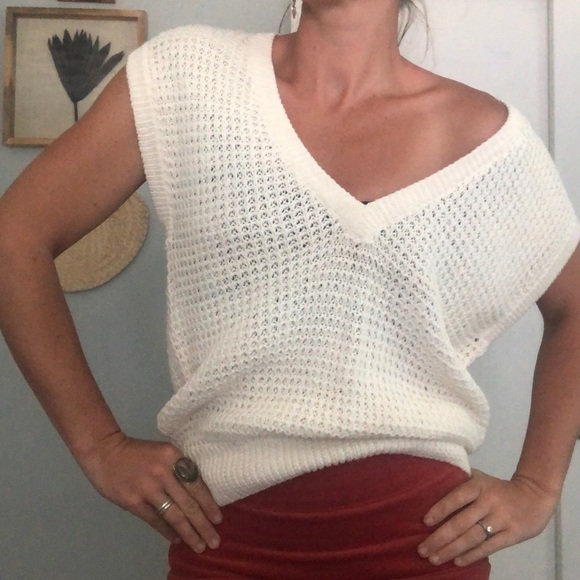 intro. Tops - NWT Vintage cream sweater